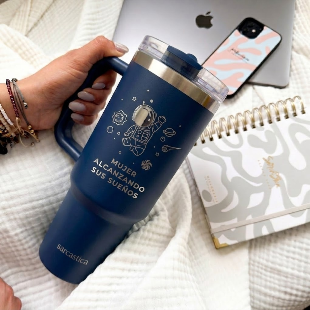 Taza Térmica PRO MAX - Mujer alcanzando sus sueños