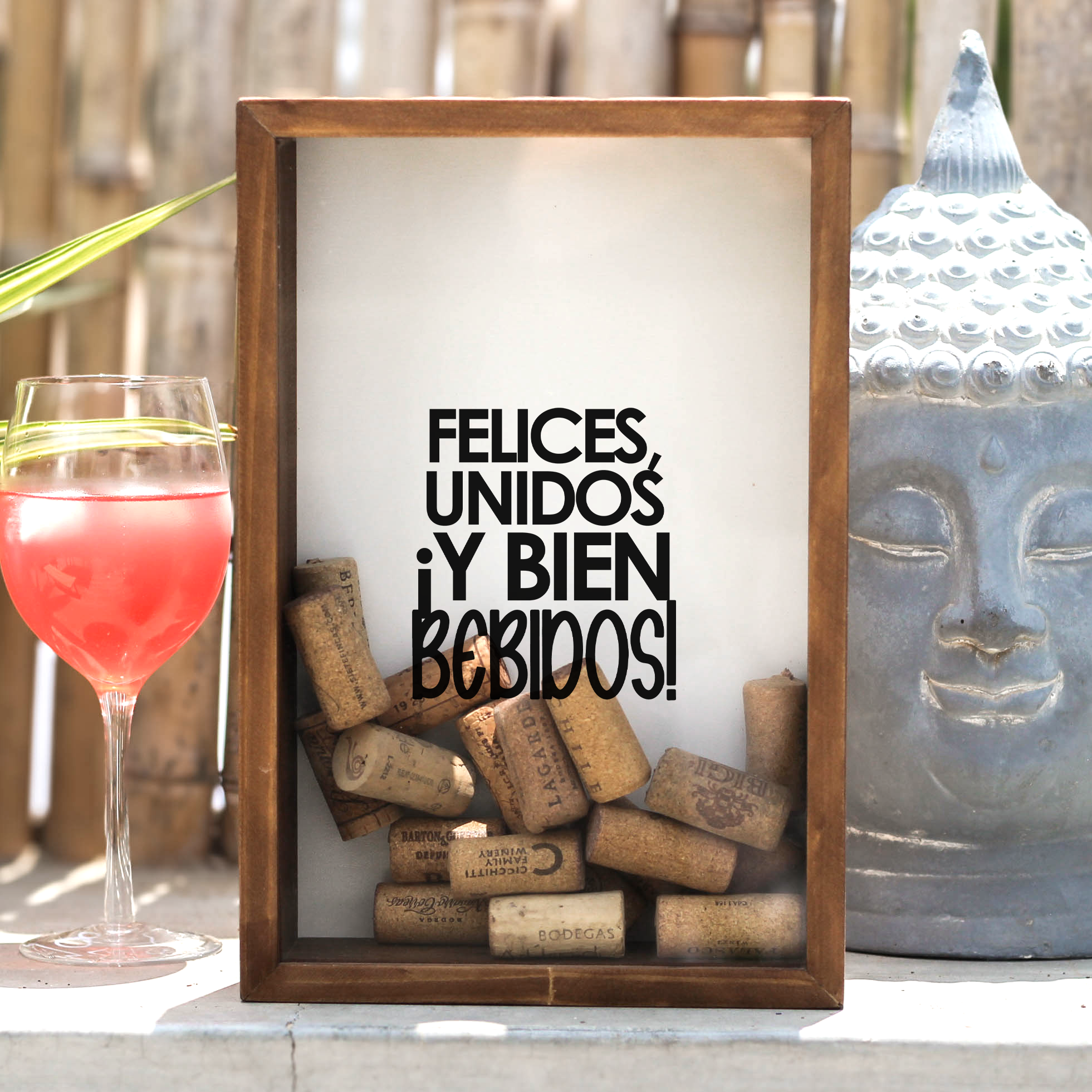 Porta Corchos Felices, unidos y bien bebidos