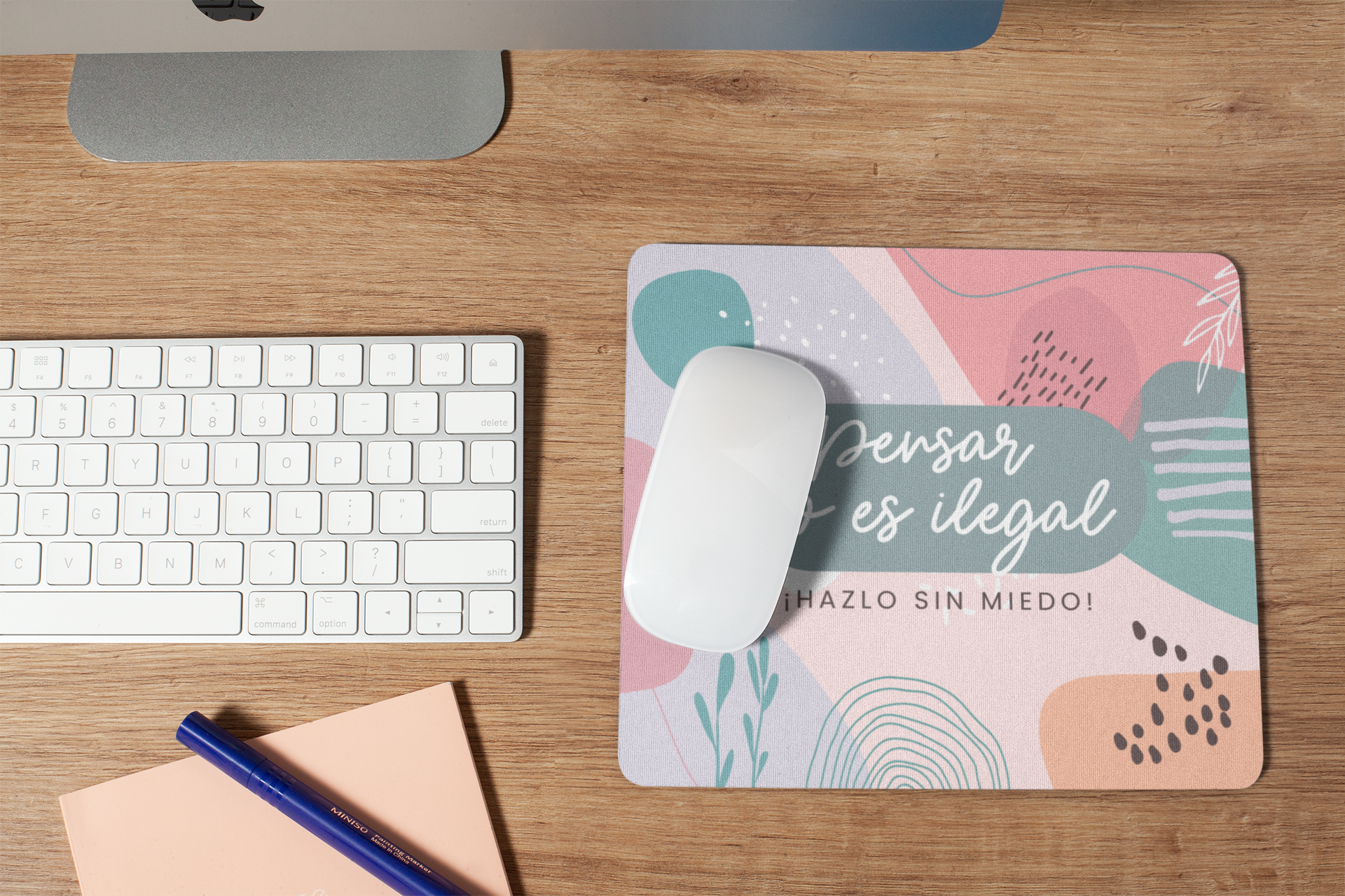 Mousepad Pensar no es ilegal