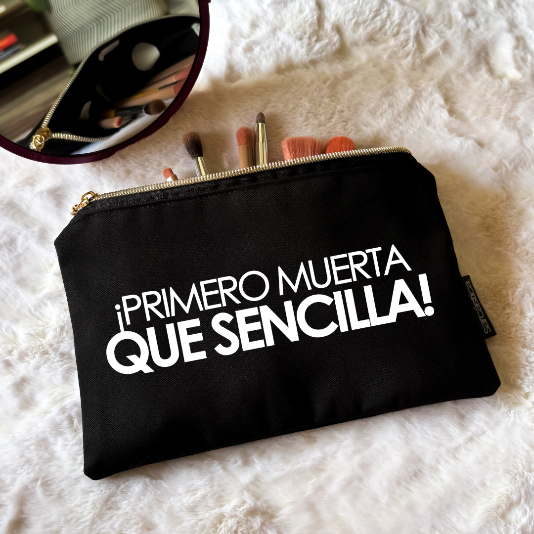 Neceser - ¡Primero muerta que sencilla!