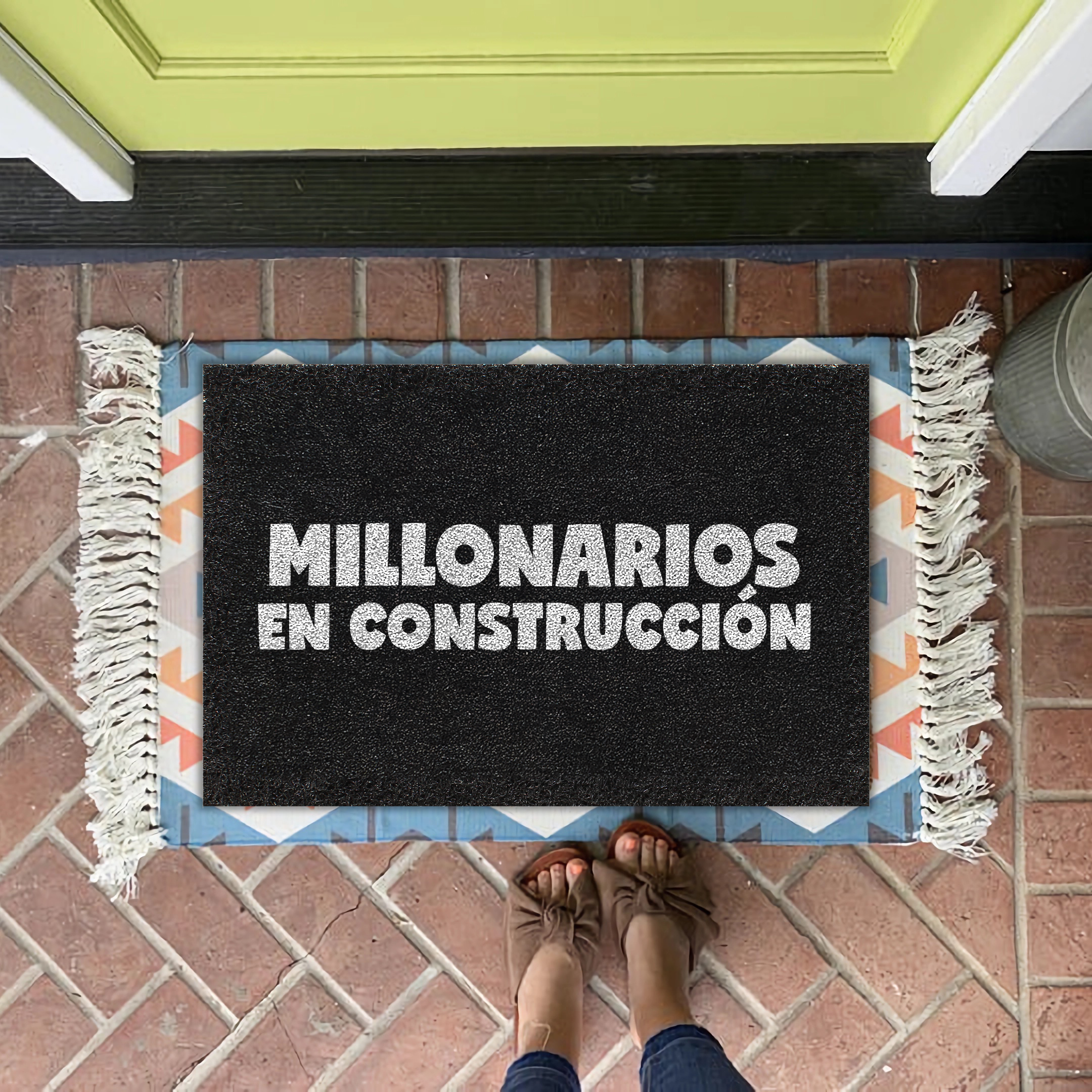 Felpudo ¡Millonarios en construcción!