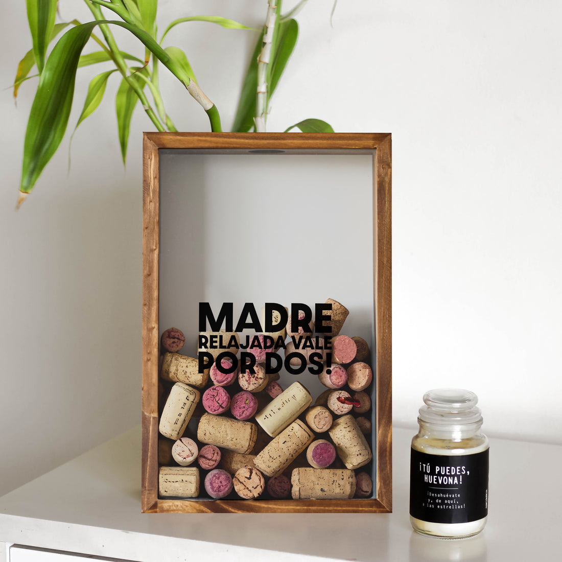 Porta Corchos Madre relajada vale por dos!