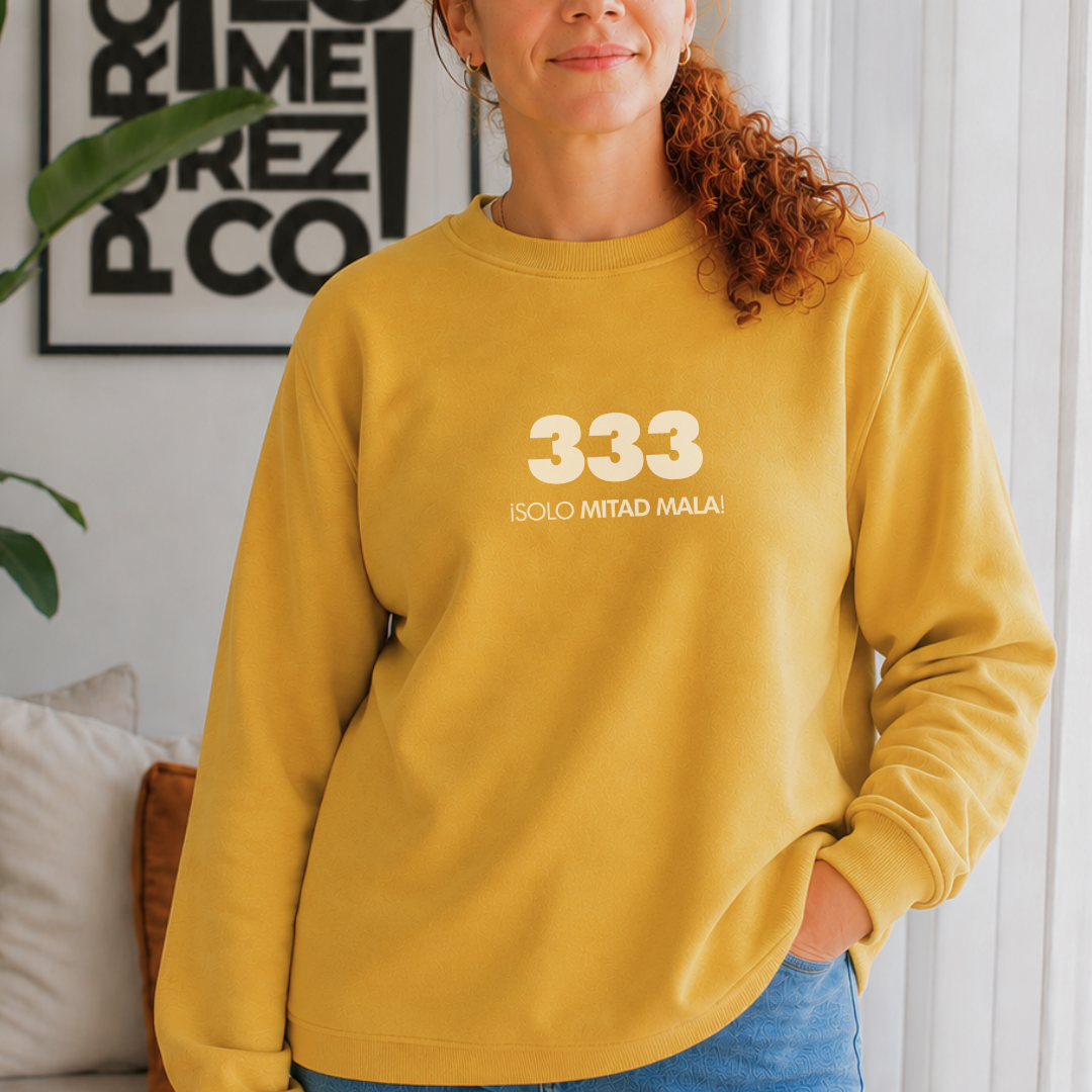 Polera l Mujer - 333 ¡Solo mitad mala!