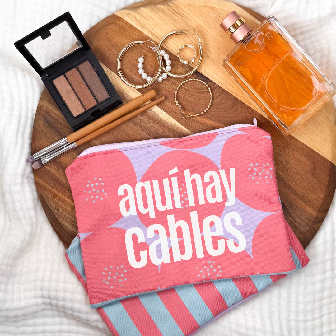 Neceser - Aquí hay cables