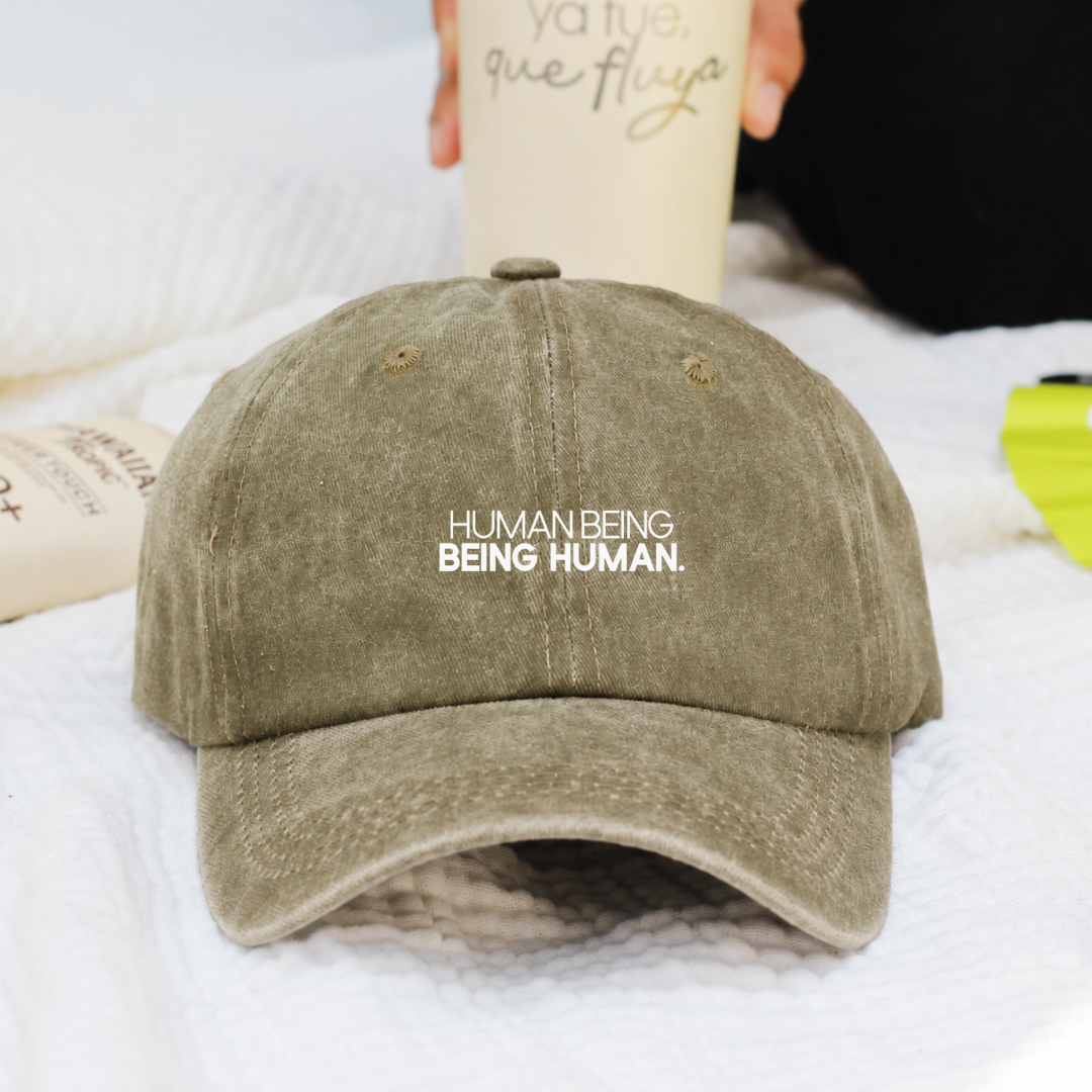 Gorra Washed - Human Being. Being Human.