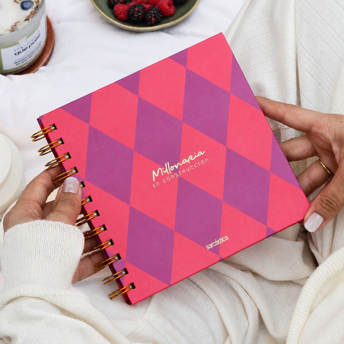Libreta Premium | Millonaria en Construcción - CHERRY POP
