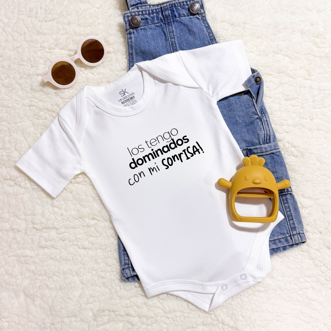 Body para Bebé - Los tengo dominados con mi sonrisa!