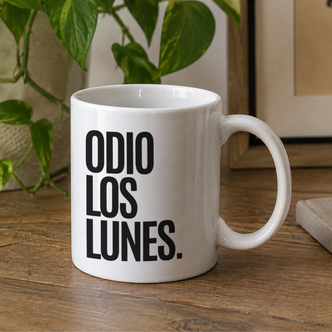 Taza Odio los Lunes.