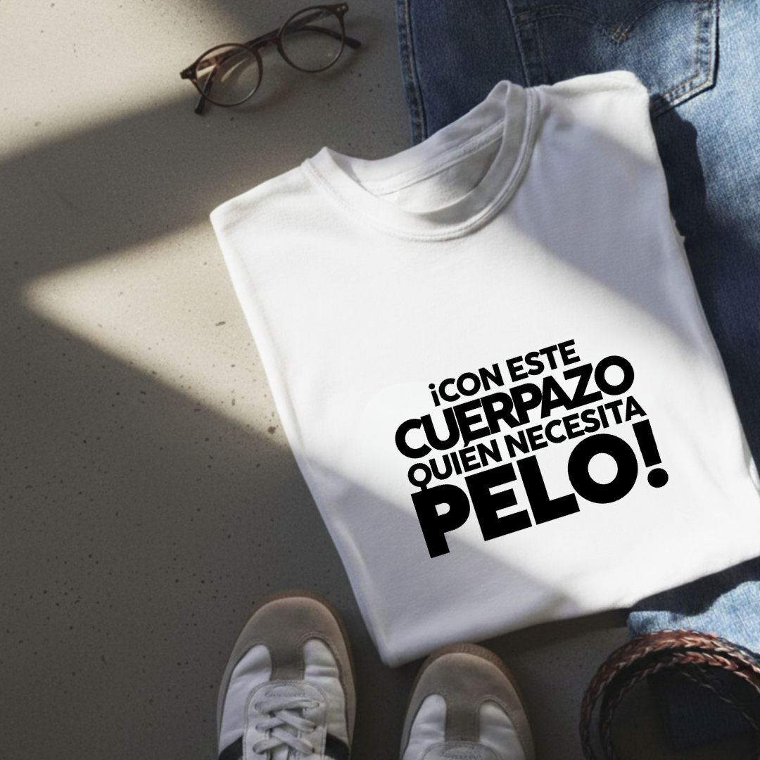 Polo Hombre Con este cuerpazo quién necesita pelo