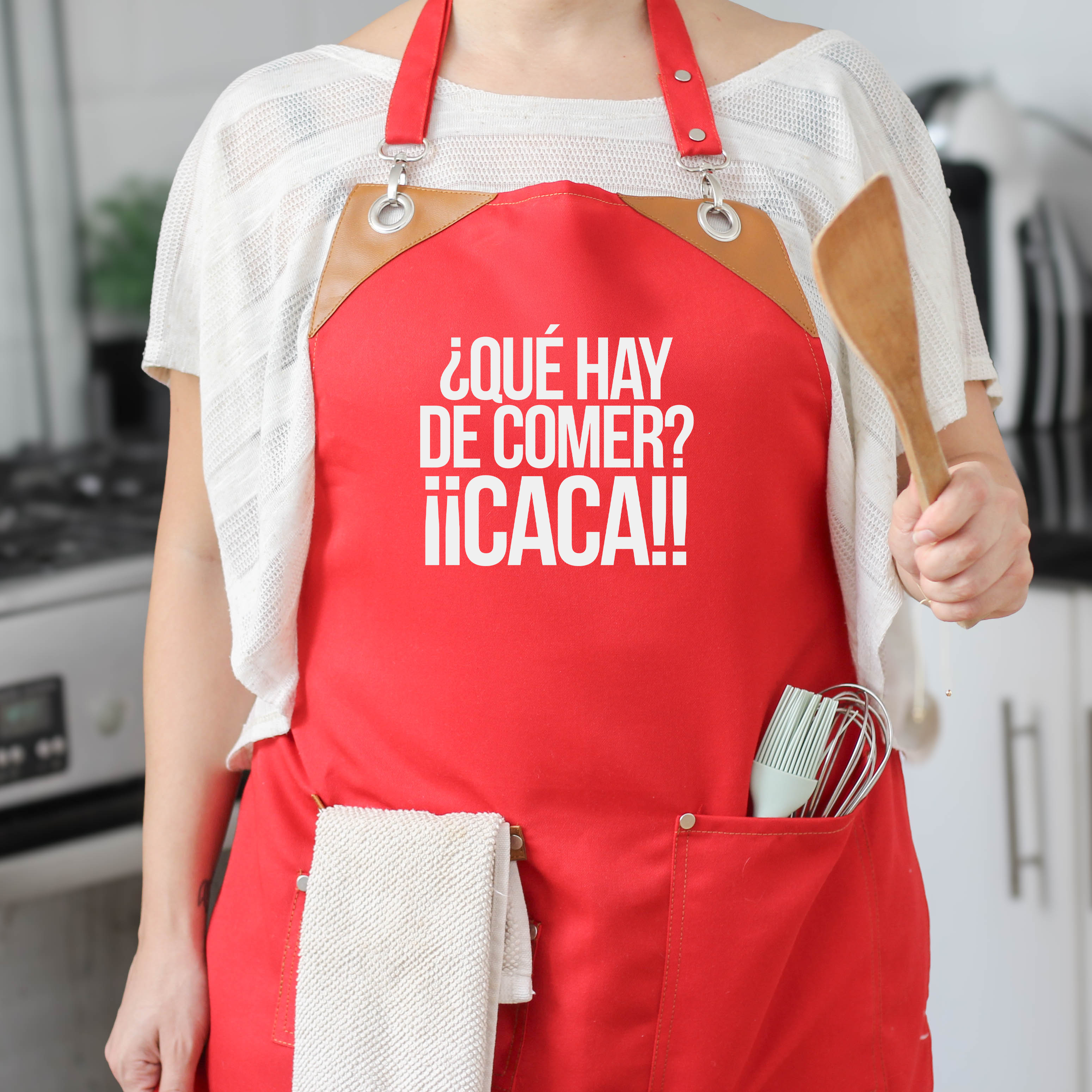 Mandil ¿Qué hay de comer? ¡Caca!